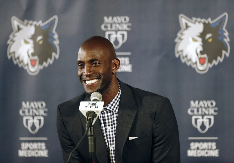 中超半场：安永佳、费利佩破门，深圳1-1成都蓉城（中超半场战报：安永佳、费利佩先后建功，深圳暂1-1成都蓉城）