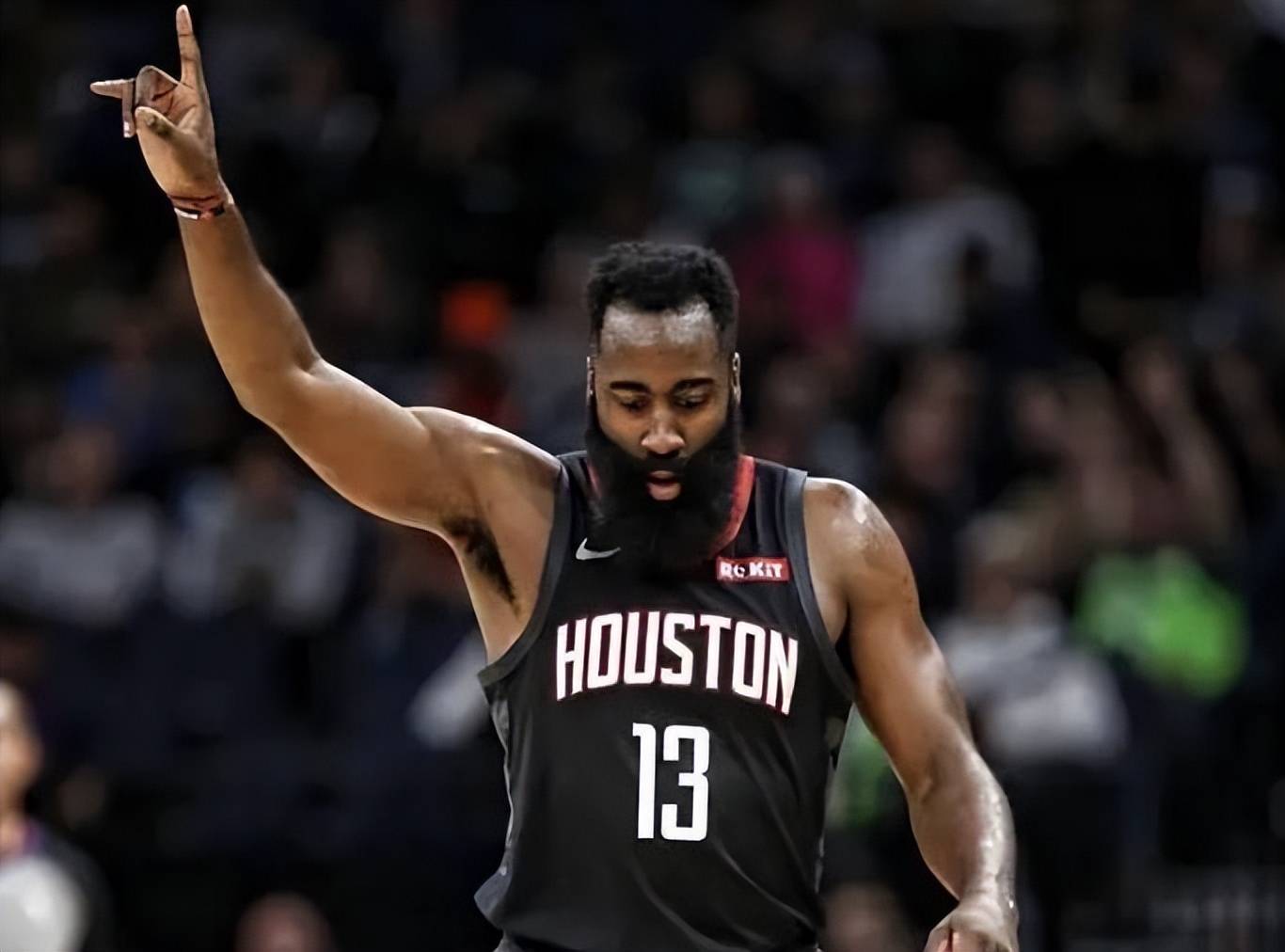 博雷戈：球队很多战术围绕奎因展开 他将自己水平提升到了新高度（博雷戈称球队战术以奎因为核心 奎因已将自身水平提升至全新高度）