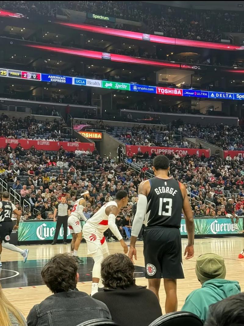 武汉三镇陈哲超、郑浩乾加盟球队（陈哲超、郑浩乾正式加盟武汉三镇）