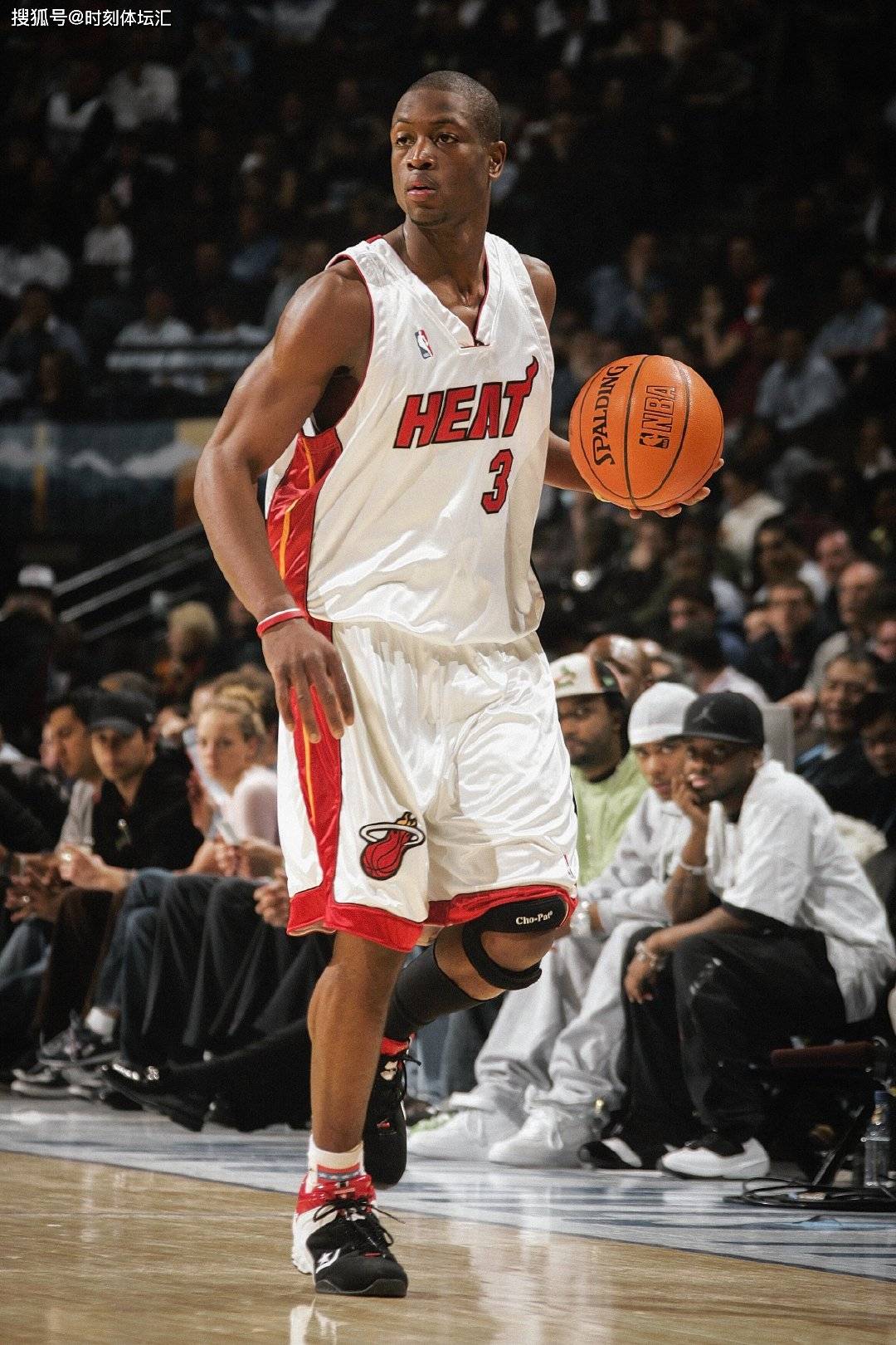 有心无力！数据示曼联足总杯90分钟难分胜负（心有余而力不足？数据称曼联足总杯常规时间难分高下）