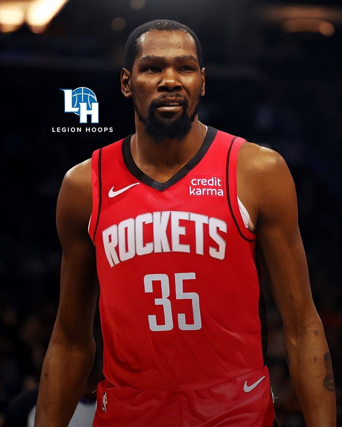 球迷在青年欧冠里对切尔西球员进行种族歧视，卡拉巴赫被罚款（因球迷在青年欧冠对切尔西球员实施种族歧视，卡拉巴赫遭罚款）