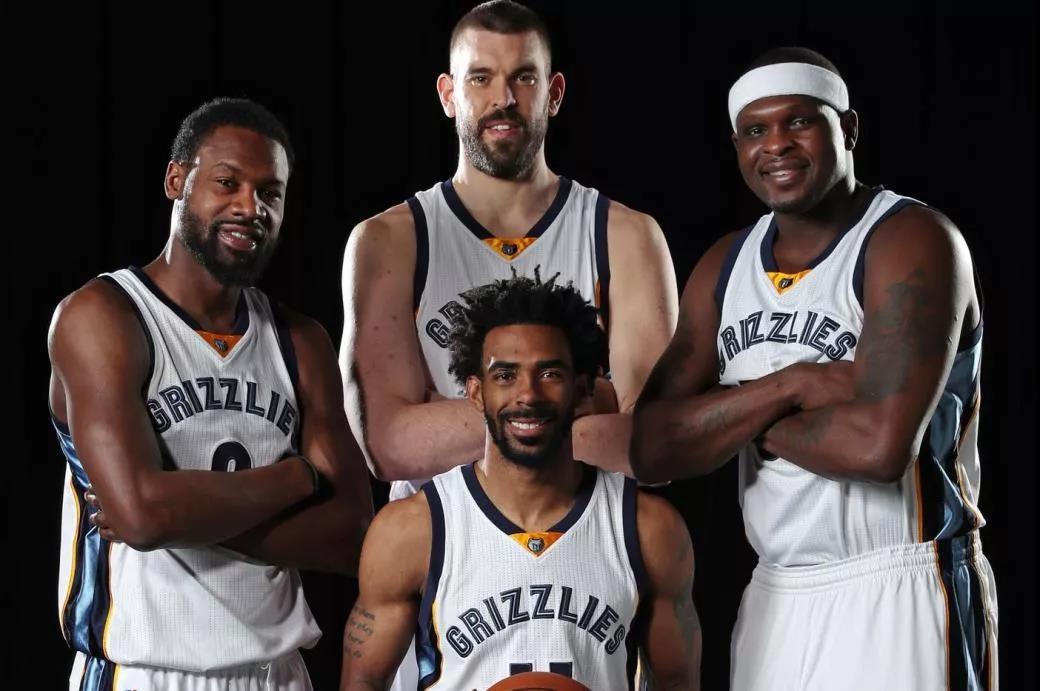 辣眼睛！申京关键时刻三项命中率40.8／0／61.1% 真实命中率44.8%（关键时刻拉胯！申京投篮40.8%、三分0%、罚球61.1%，真实命中率仅44.8%）