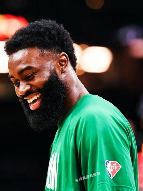 劳塔罗：我每天都为这件球衣付出很多，我为自己感到自豪（劳塔罗：每日为这件球衣倾尽全力，我为自己自豪）