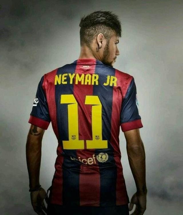 库普梅纳斯：我们想拿意杯冠军，但接下来要专注踢那不勒斯（库普梅纳斯：剑指意杯冠军，眼下先全力迎战那不勒斯）