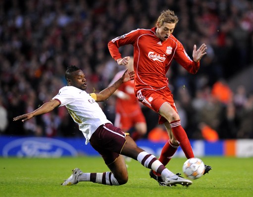 TA分析英格兰目前阵容：球队中轴线十分豪华，但替补深度不足（TA解读英格兰阵容：中轴线豪华，替补深度成短板）