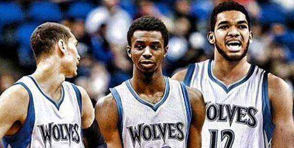 攻防两端都被重点针对了！火箭后场新星还是显得有些稳定性不足？（攻防两端遭重点限制，火箭后场新星的稳定性仍显不足？）