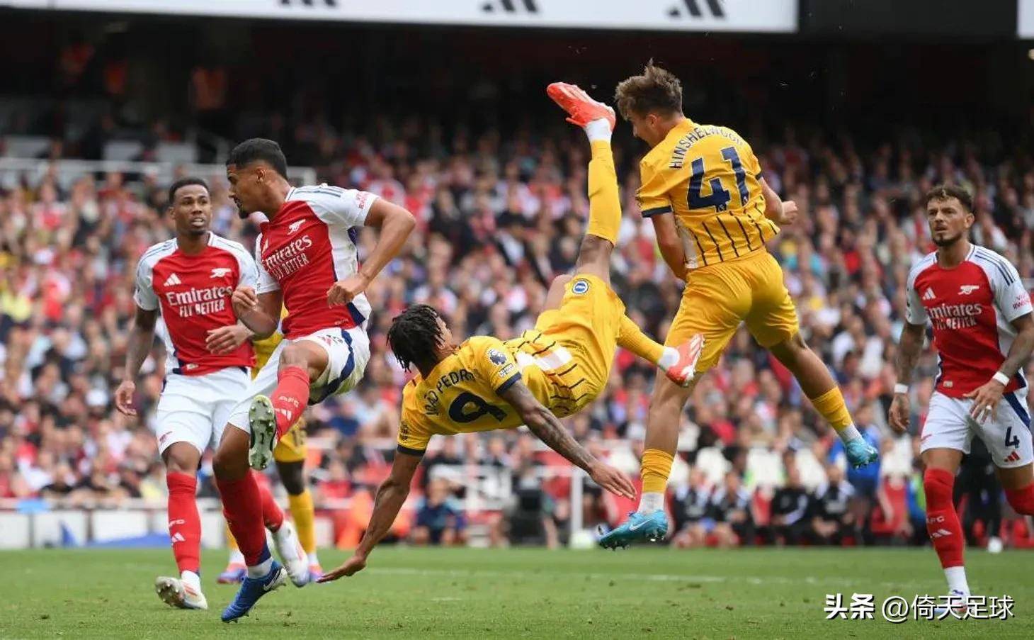 米体：卡利亚里门将卡普里莱受到了多家豪门俱乐部青睐（米兰体育报：多家豪门相中卡利亚里门将卡普里莱）