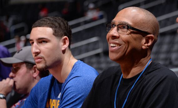 英超本周最佳阵容：曼城三人表现出色，但布鲁诺抢尽风头（英超周最佳：曼城三将状态火热，布鲁诺成最大赢家）