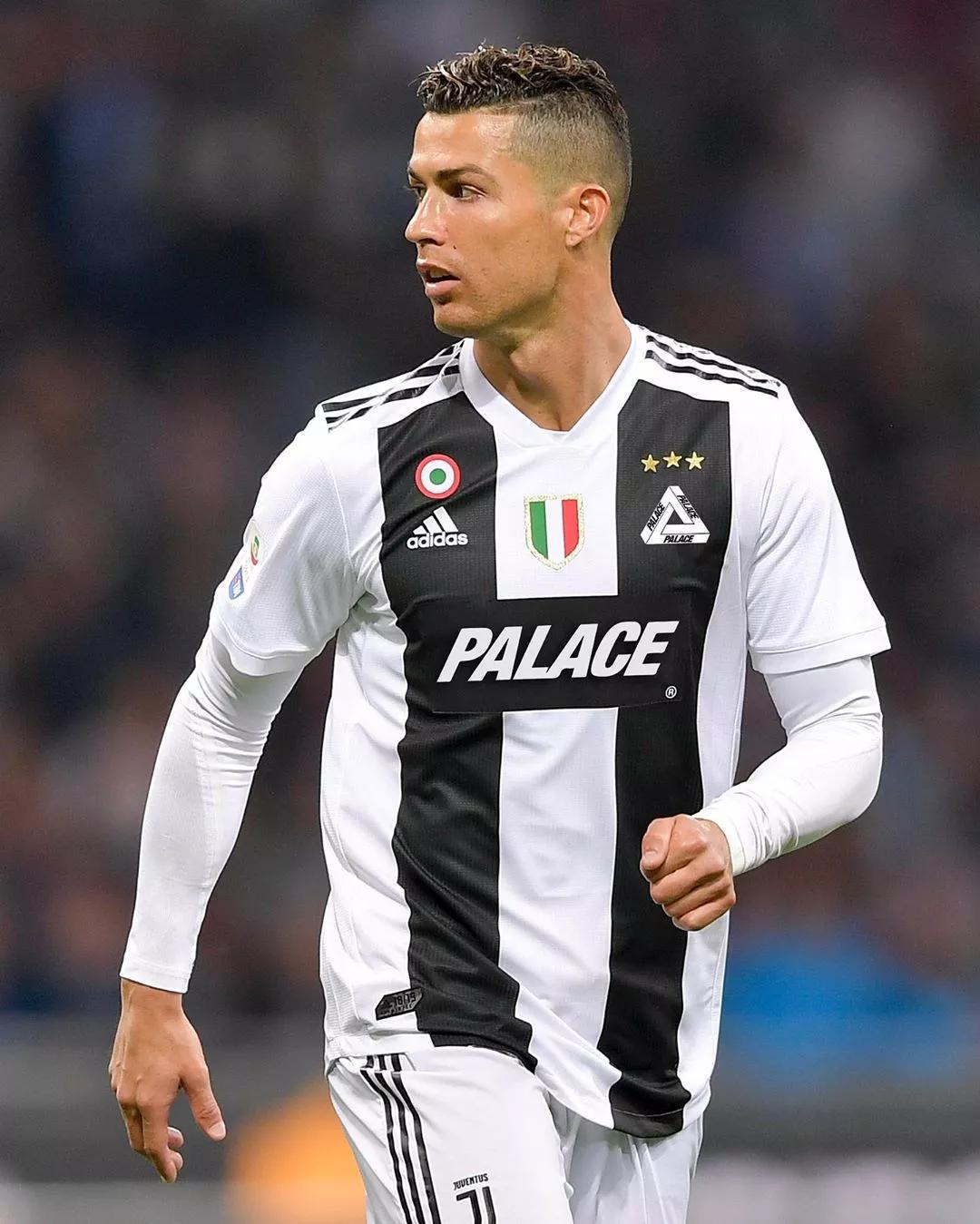 弗拉格：伦纳德是我努力的目标，自己可以在队内胜任得分角色（弗拉格：以伦纳德为标杆，自信承担球队得分职责）