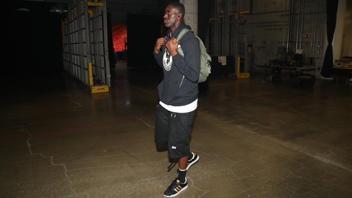 CBA球员最佳阵容提名：前三竞争激烈,（CBA最佳阵容提名出炉：前三名之争白热化）