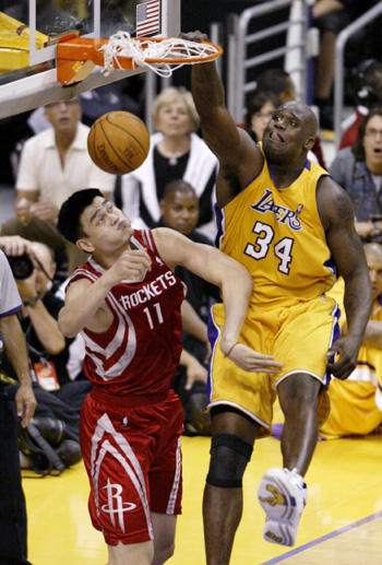 瓦塞尔：限制文班出场是为长远打算；防守一直是我们立身之本（瓦塞尔：控制文班上场时间为长远考虑，防守是我们的立足根基）