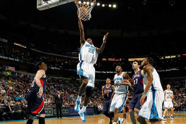 霍姆格伦：冲突已过专注当下，三分全中感恩团队（霍姆格伦：风波已过专注当下，三分全中感谢团队）