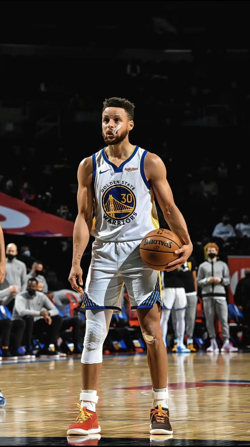 澳超第5轮后积分榜：悉尼FC升至榜首，阿德莱德联第3（澳超第5轮积分榜：悉尼FC登顶，阿德莱德联位列第三）