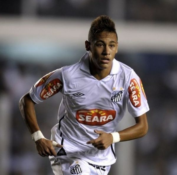 TA：切尔西不会重新追求迈尼昂；罗德里戈不符合蓝军引援需求（TA：切尔西无意再追迈尼昂，罗德里戈不在蓝军引援名单）